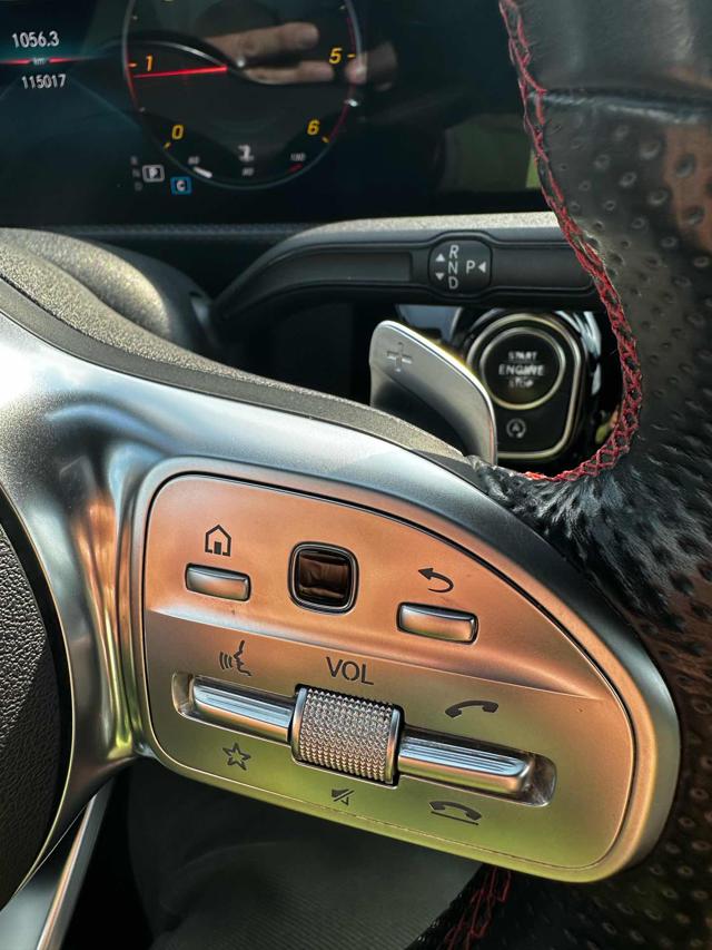 MERCEDES-BENZ CLA 180 usata, con Chiusura centralizzata telecomandata