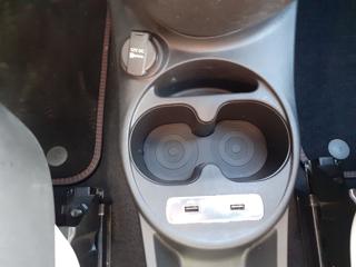 ABARTH 695 usata, con Apple CarPlay
