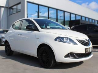LANCIA Ypsilon 1.0 FireFly 5 porte S&S Hybrid Silver
