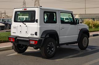 SUZUKI Jimny usata, con Bluetooth