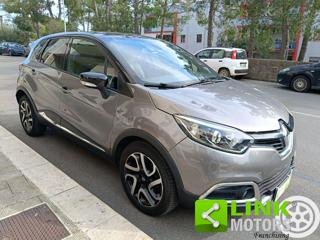 RENAULT Captur usata, con Spoiler