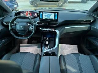 PEUGEOT 3008 usata, con Leve al volante