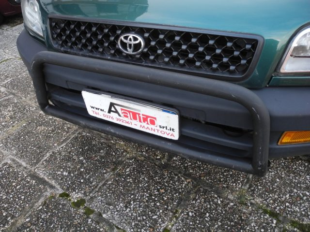 TOYOTA RAV 4 usata, con Marmitta catalitica