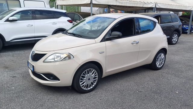 LANCIA Ypsilon usata, con Airbag Passeggero