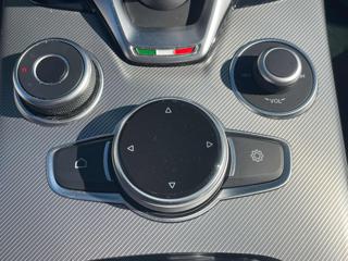 ALFA ROMEO Stelvio usata 23