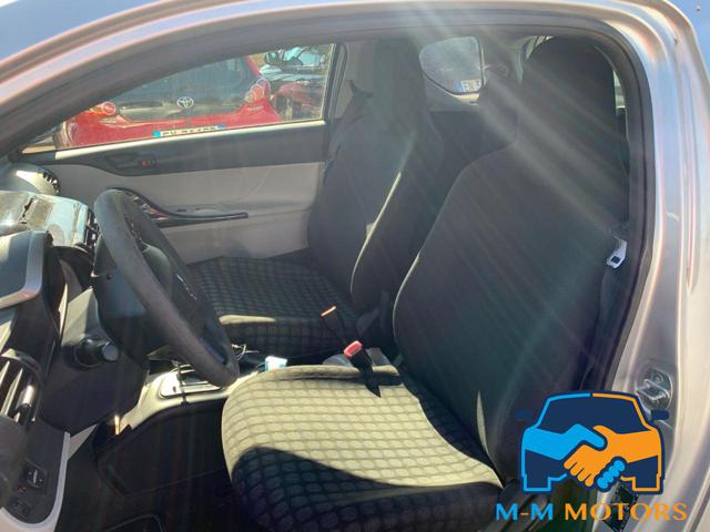 TOYOTA iQ usata, con Controllo trazione