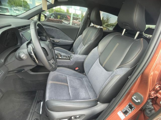 LEXUS LBX usata, con Chiusura centralizzata