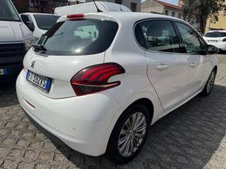 PEUGEOT 208 usata, con Airbag Passeggero