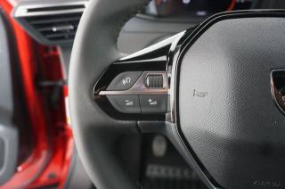 PEUGEOT 2008 usata, con Touch screen