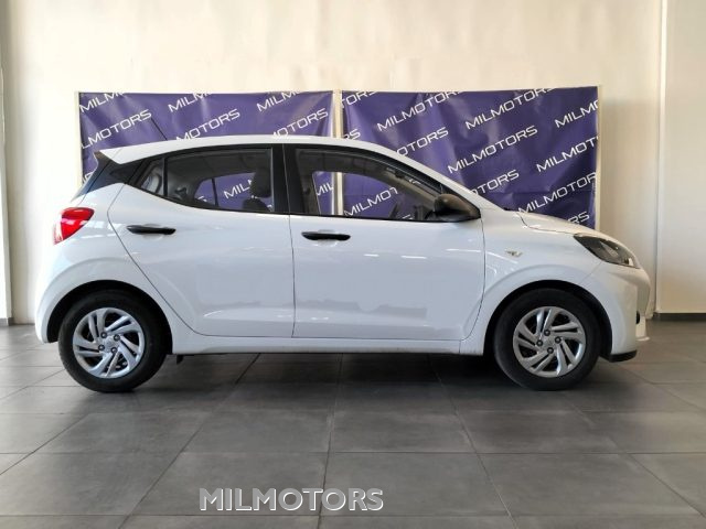 HYUNDAI i10 usata, con Airbag laterali
