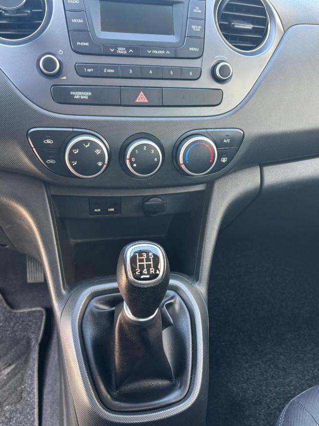 HYUNDAI i10 usata, con Controllo trazione