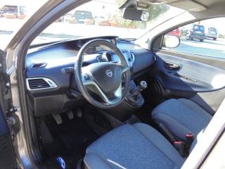 LANCIA Ypsilon usata, con Telecamera per parcheggio assistito