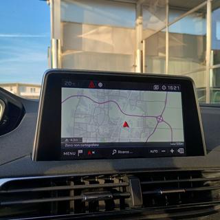 PEUGEOT 5008 usata, con Servosterzo