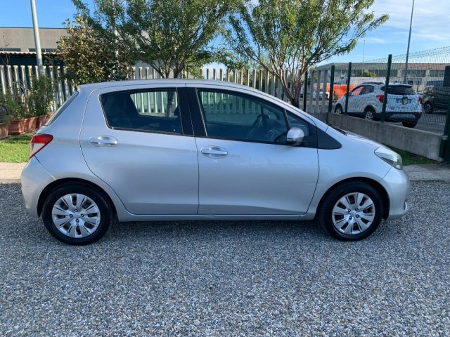 TOYOTA Yaris usata, con Airbag Passeggero