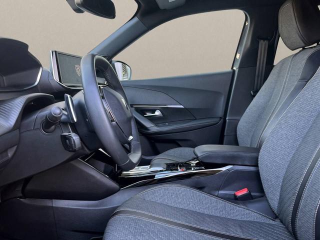 PEUGEOT 2008 usata, con Cerchi in lega