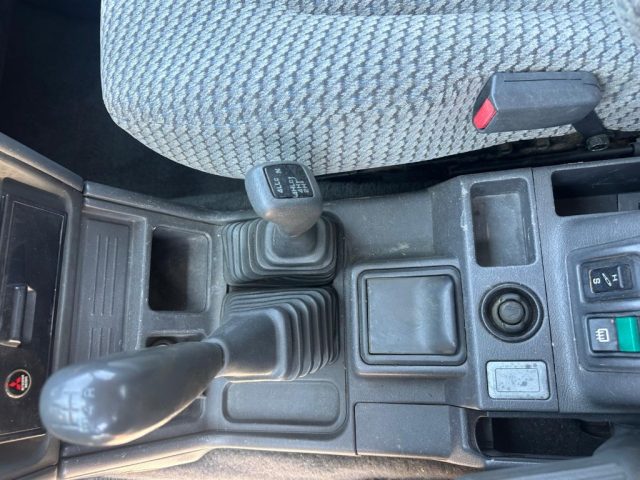 MITSUBISHI Pajero usata 6