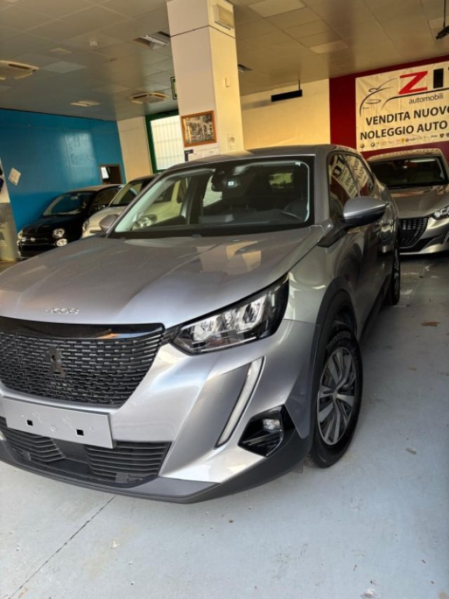PEUGEOT 2008 usata, con Airbag