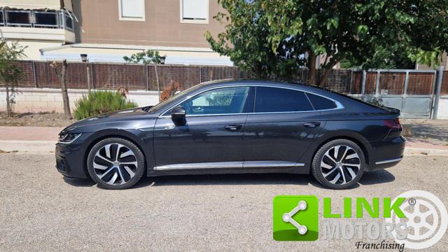VOLKSWAGEN Arteon usata, con Autoradio