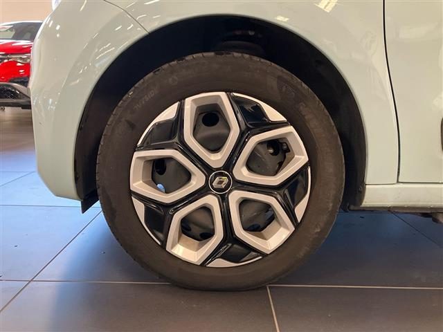 RENAULT Twingo usata, con Autoradio