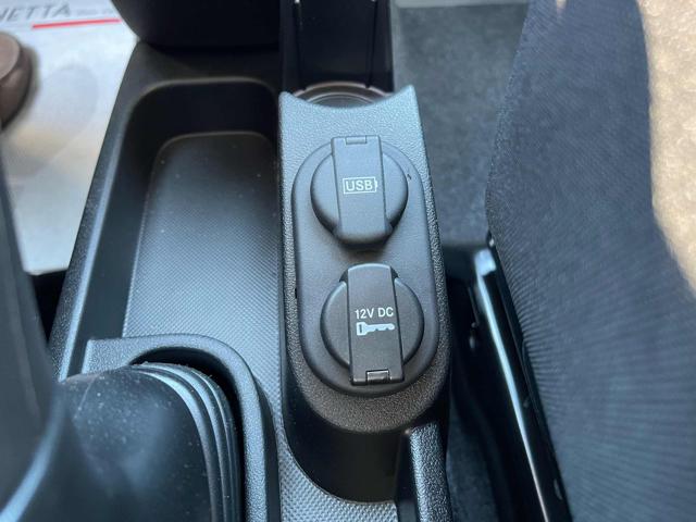 FIAT Fiorino usata, con Autoradio digitale
