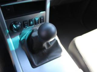 NISSAN Navara usata, con USB
