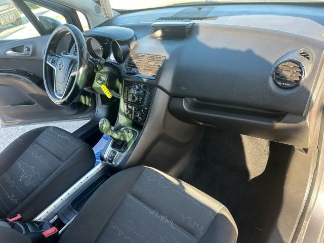 OPEL Meriva usata, con Chiusura centralizzata