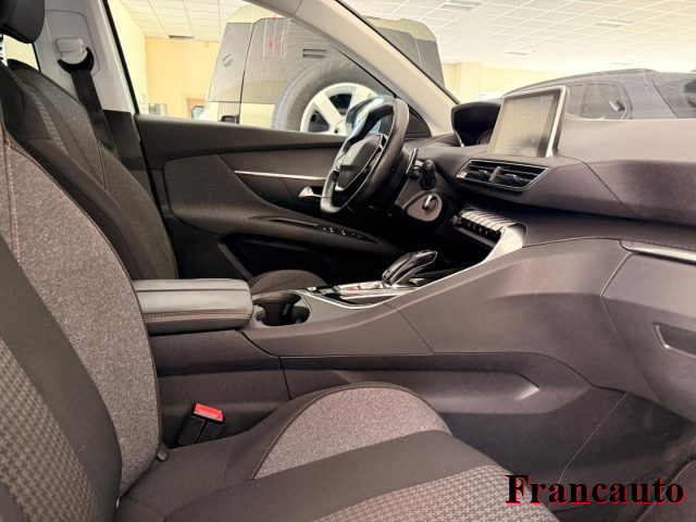 PEUGEOT 3008 usata, con Climatizzatore