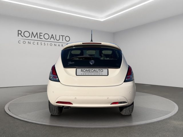 LANCIA Ypsilon usata, con Chiusura centralizzata