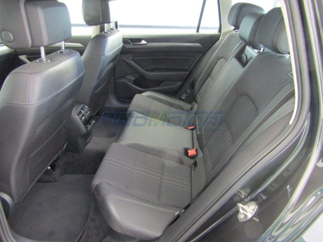 VOLKSWAGEN Passat Alltrack usata, con Controllo trazione