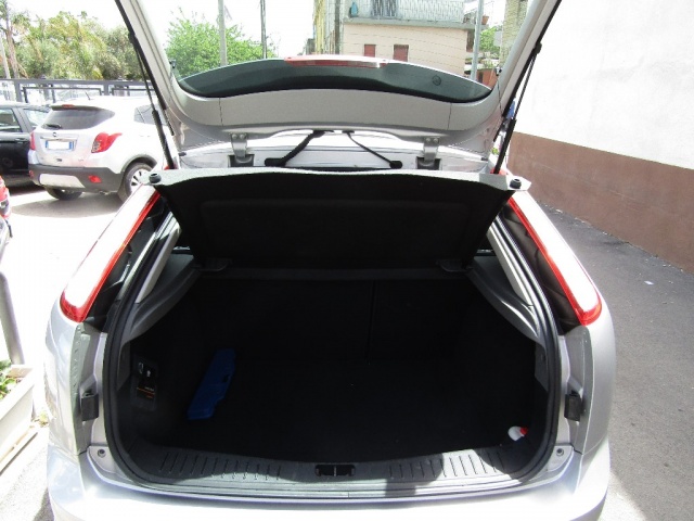 FORD Focus usata, con Autoradio