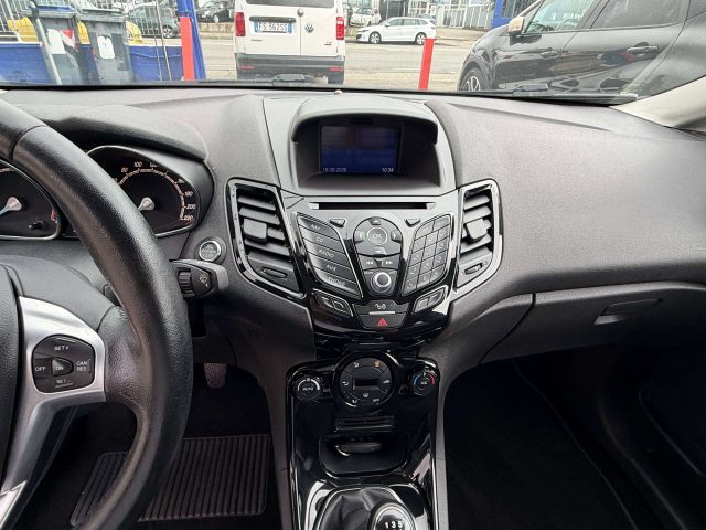 FORD Fiesta usata, con Chiusura centralizzata