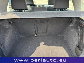 VOLKSWAGEN Golf usata, con Lettore CD