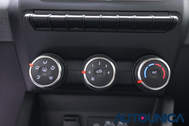 RENAULT Clio usata, con Isofix