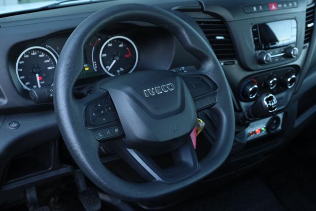 MERCEDES-BENZ Sprinter usata, con Volante multifunzione