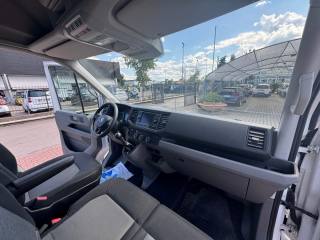 VOLKSWAGEN Crafter usata 19