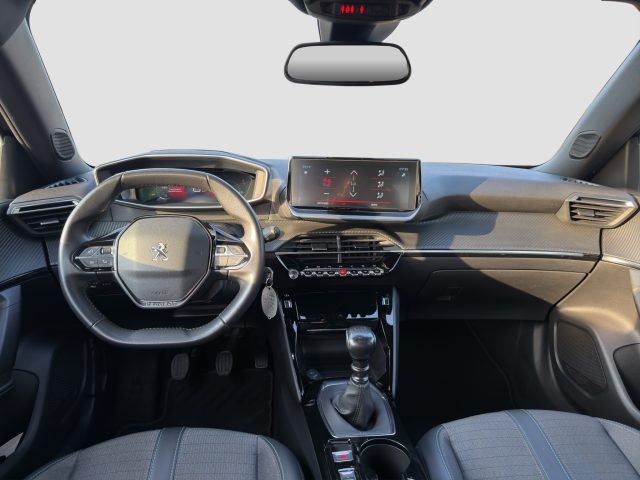PEUGEOT 2008 usata 11