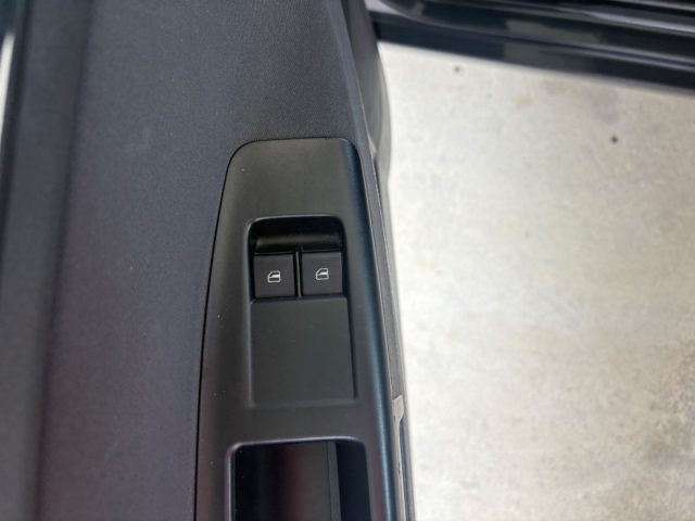 VOLKSWAGEN Polo usata 36