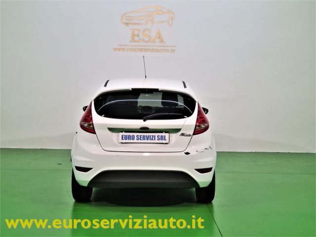 FORD Fiesta usata, con ESP