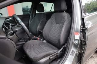OPEL Astra usata, con Fari full-led