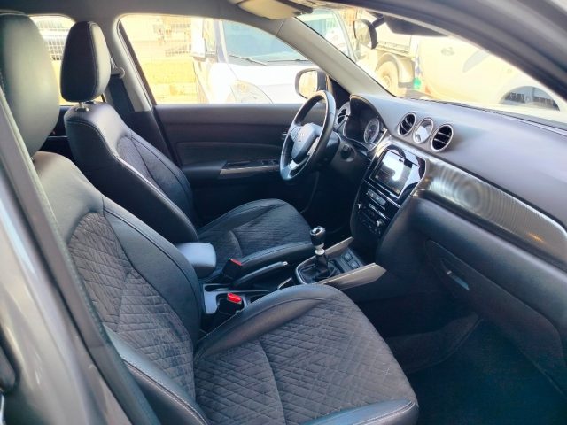 SUZUKI Vitara usata, con Controllo automatico clima