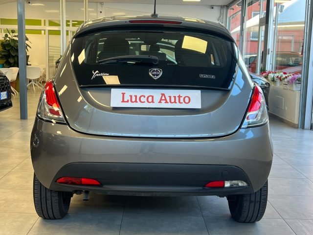 LANCIA Ypsilon usata, con Boardcomputer