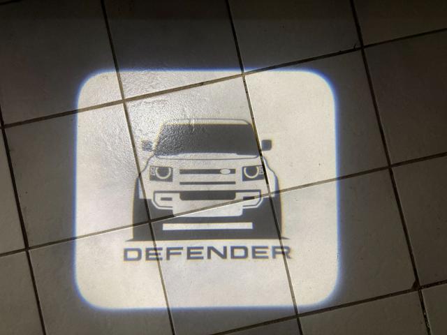 LAND ROVER Defender usata, con Sistema di navigazione