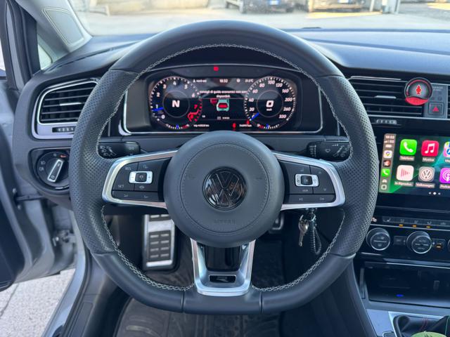 VOLKSWAGEN Golf usata, con Autoradio