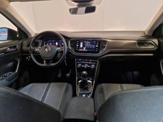 VOLKSWAGEN T-Roc usata, con Autoradio