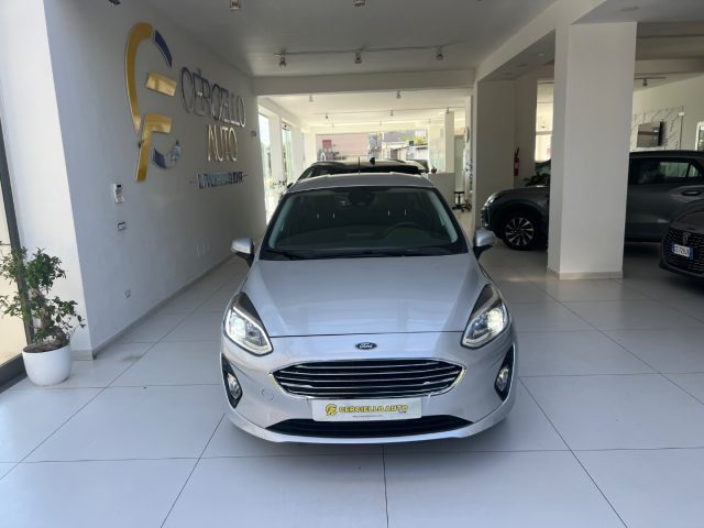 FORD Fiesta usata, con Autoradio