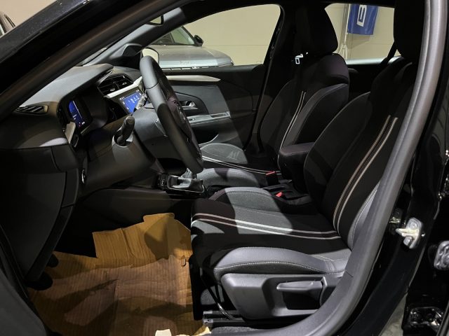OPEL Corsa usata, con Climatizzatore