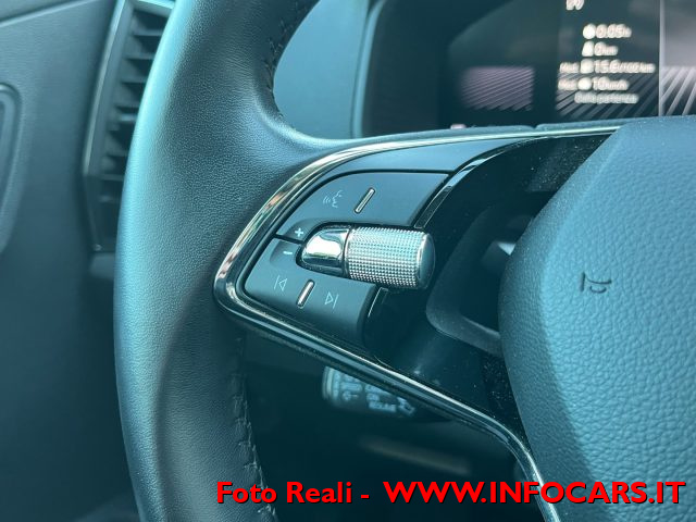 SKODA Karoq usata, con Controllo elettronico della corsia