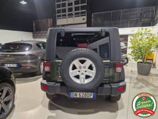 JEEP Wrangler usata, con Autoradio