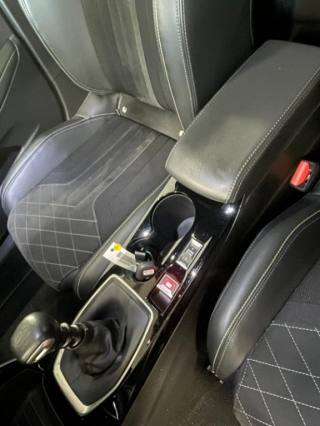 PEUGEOT 208 usata, con Alzacristalli elettrici