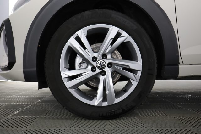 VOLKSWAGEN Taigo usata 9